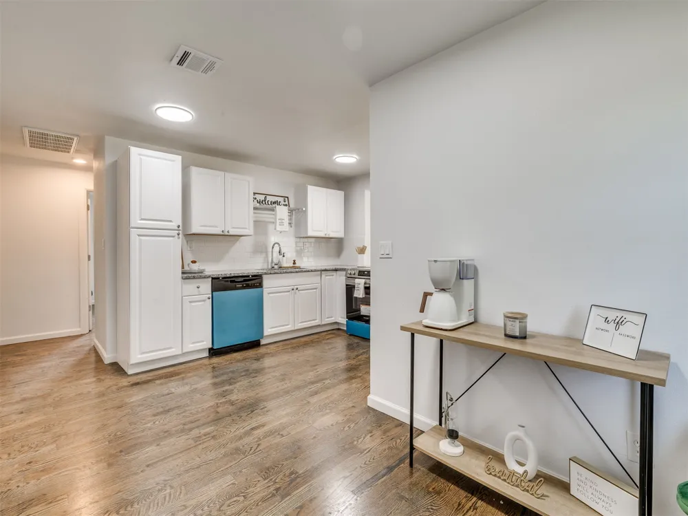 222 91st EastAvenue Tulsa, OK 74115