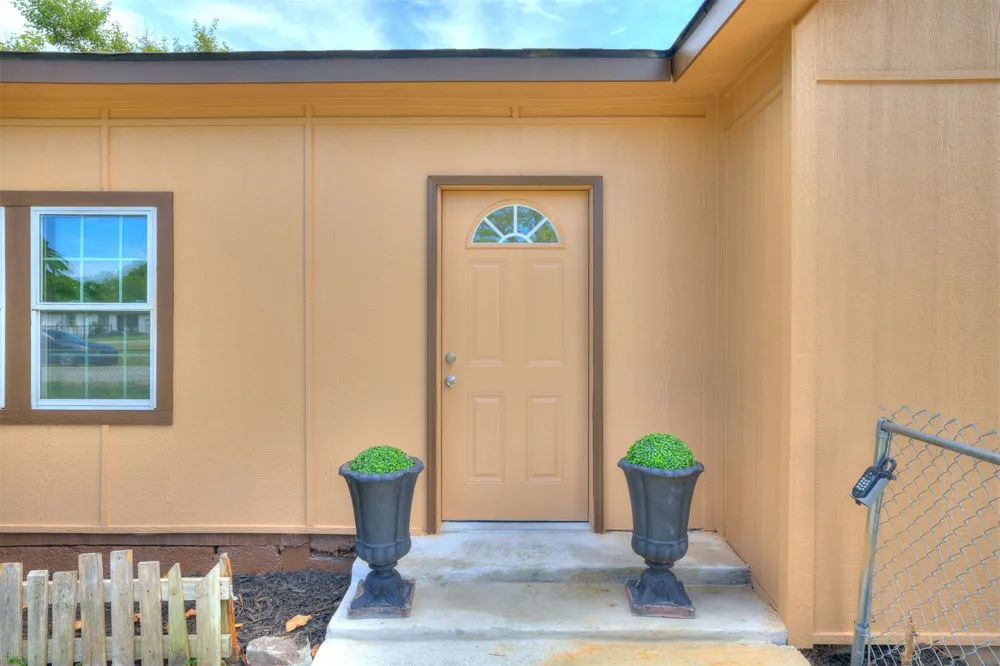 222 91st EastAvenue Tulsa, OK 74115
