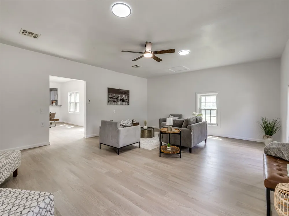 222 91st EastAvenue Tulsa, OK 74115