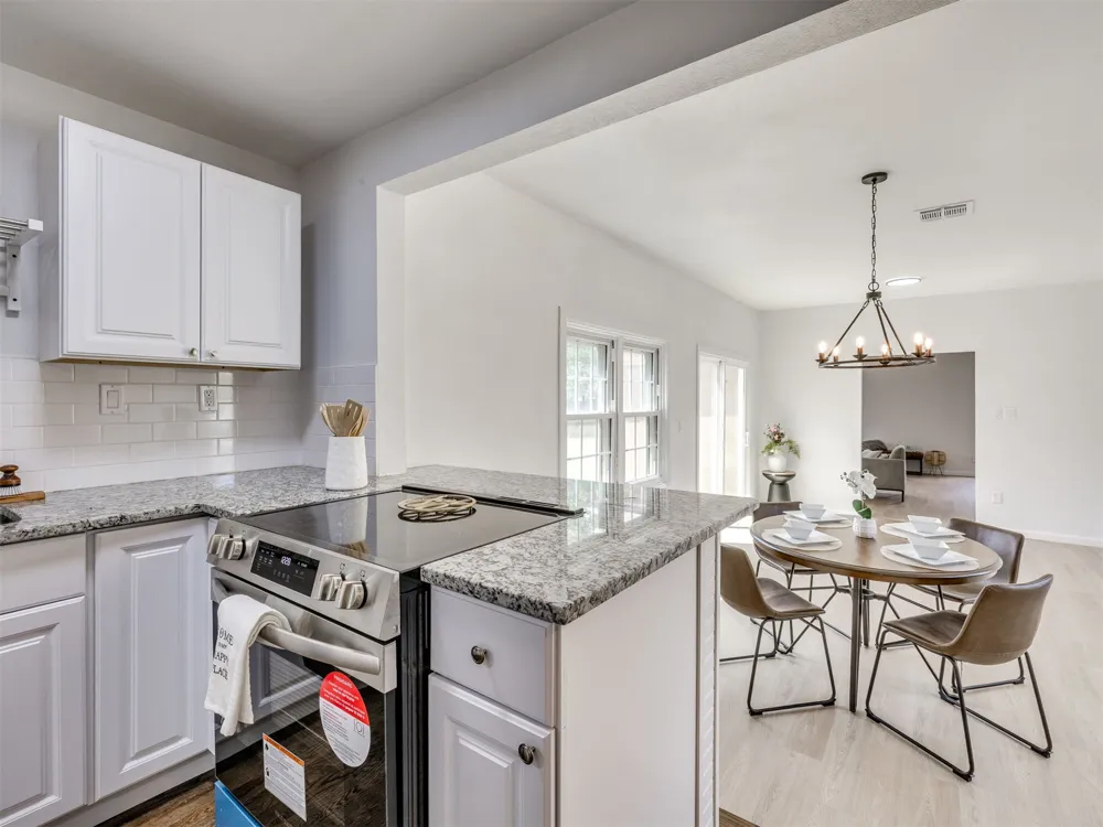222 91st EastAvenue Tulsa, OK 74115