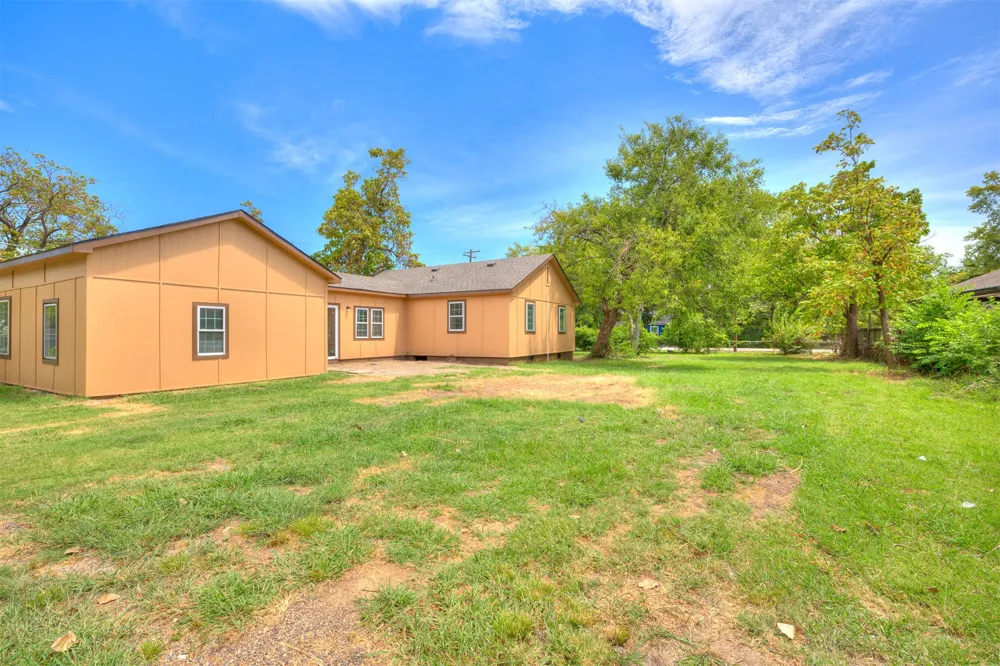 222 91st EastAvenue Tulsa, OK 74115