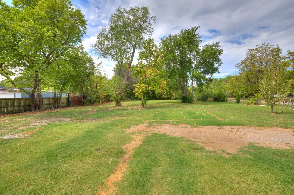 222 91st EastAvenue Tulsa, OK 74115