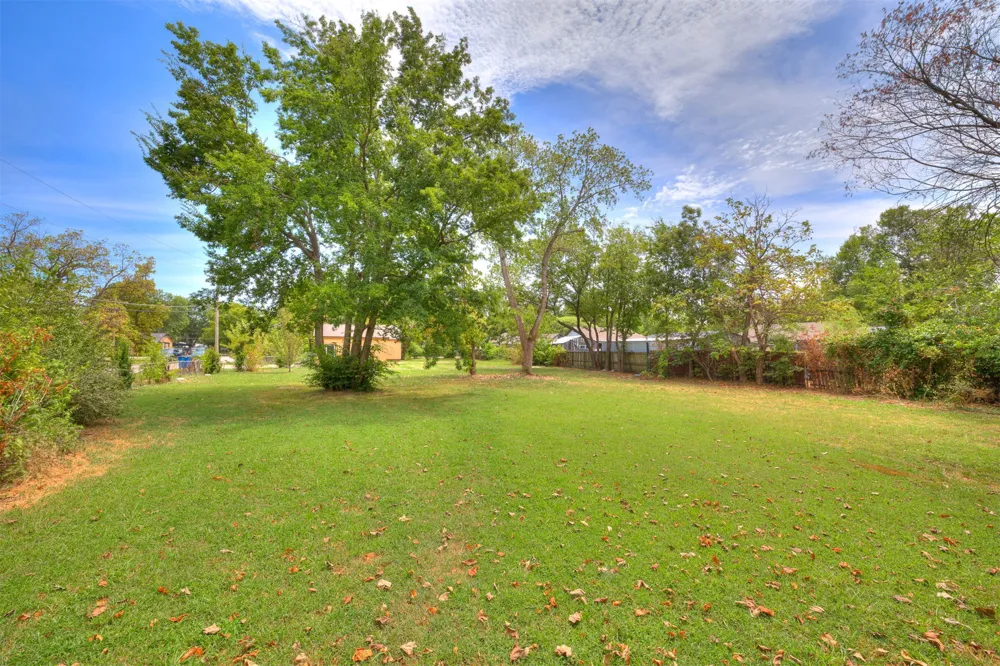 222 91st EastAvenue Tulsa, OK 74115
