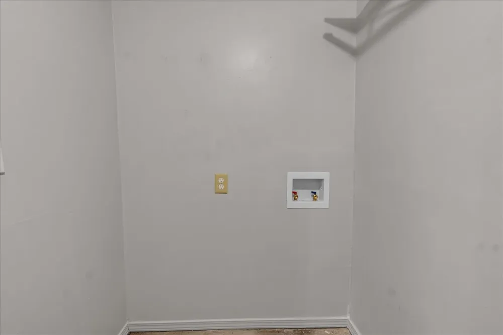 507 W Pine Street Coweta, OK 74429