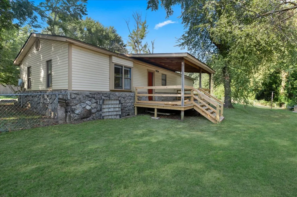 507 W Pine Street Coweta, OK 74429