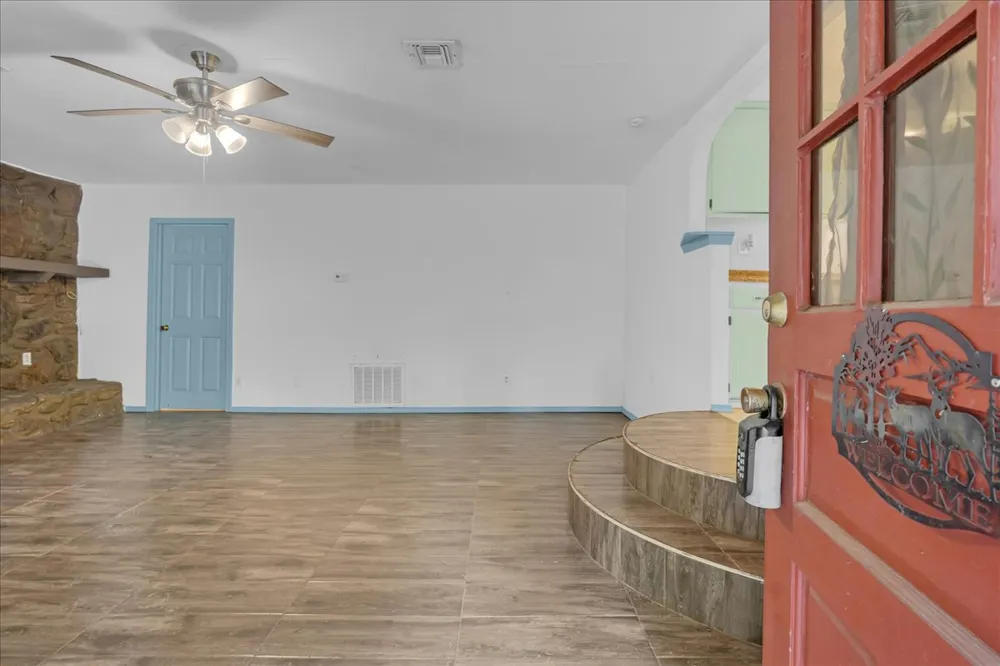 507 W Pine Street Coweta, OK 74429