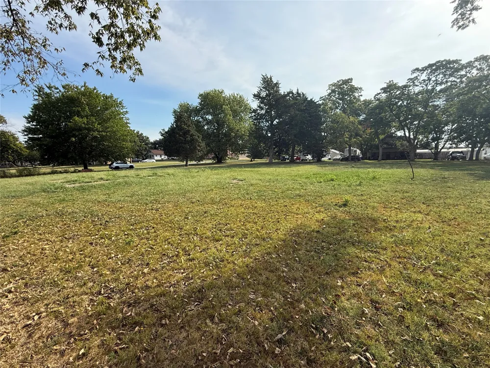 302 s Avenue Cleveland, OK 74020