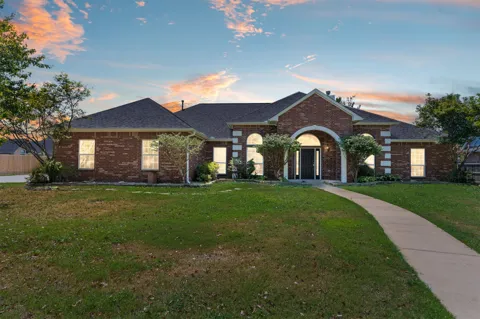1803 Forest Park Drive