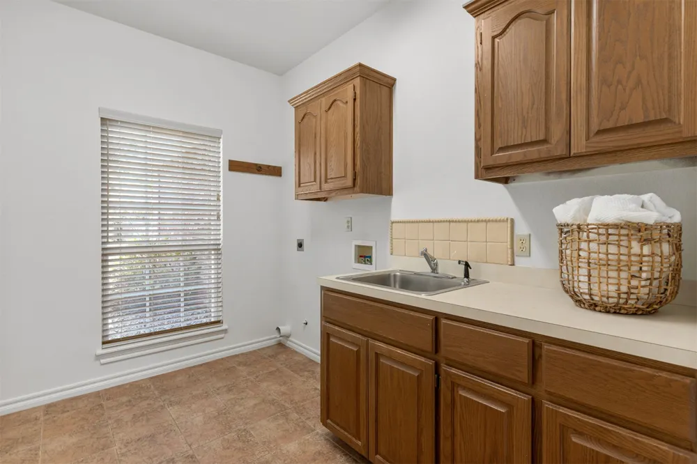 1803 Forest Park Drive Claremore, OK 74017