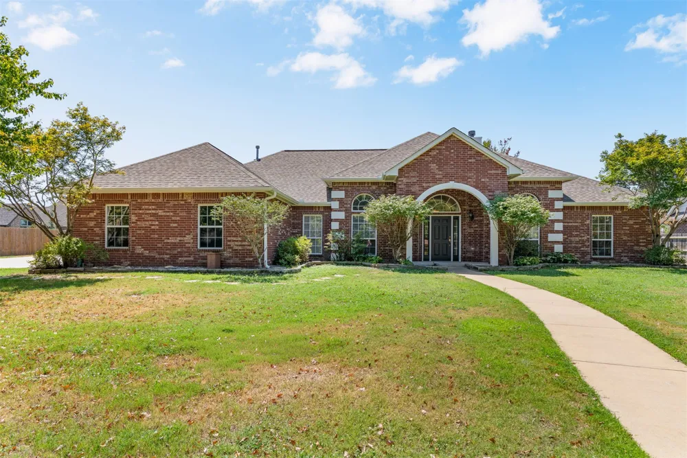1803 Forest Park Drive Claremore, OK 74017