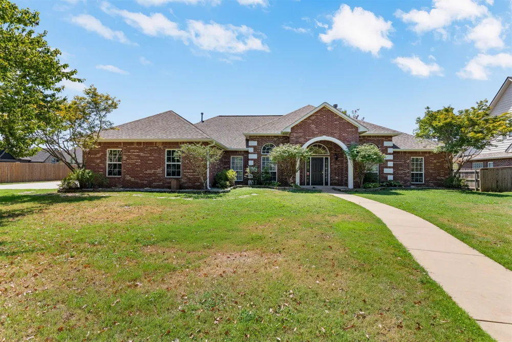 1803 Forest Park Drive Claremore, OK 74017