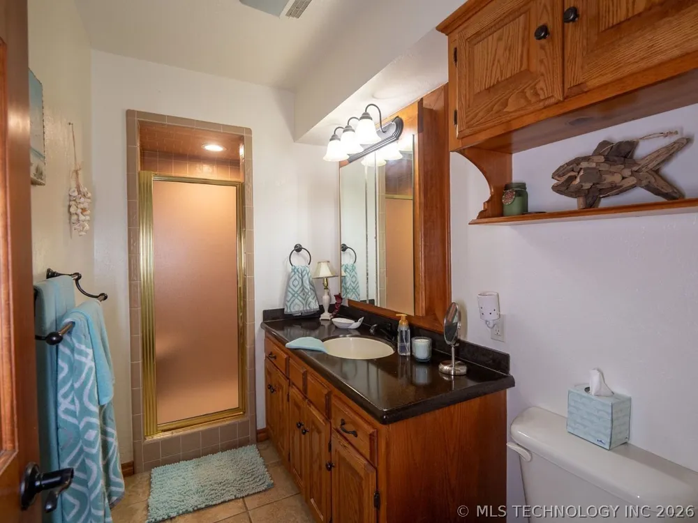 8567 Lake View Drive Kingston, OK 73439