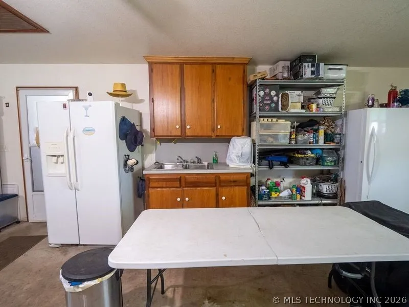 8567 Lake View Drive Kingston, OK 73439