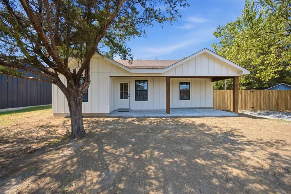 95 SW 6th Krebs, OK 74554