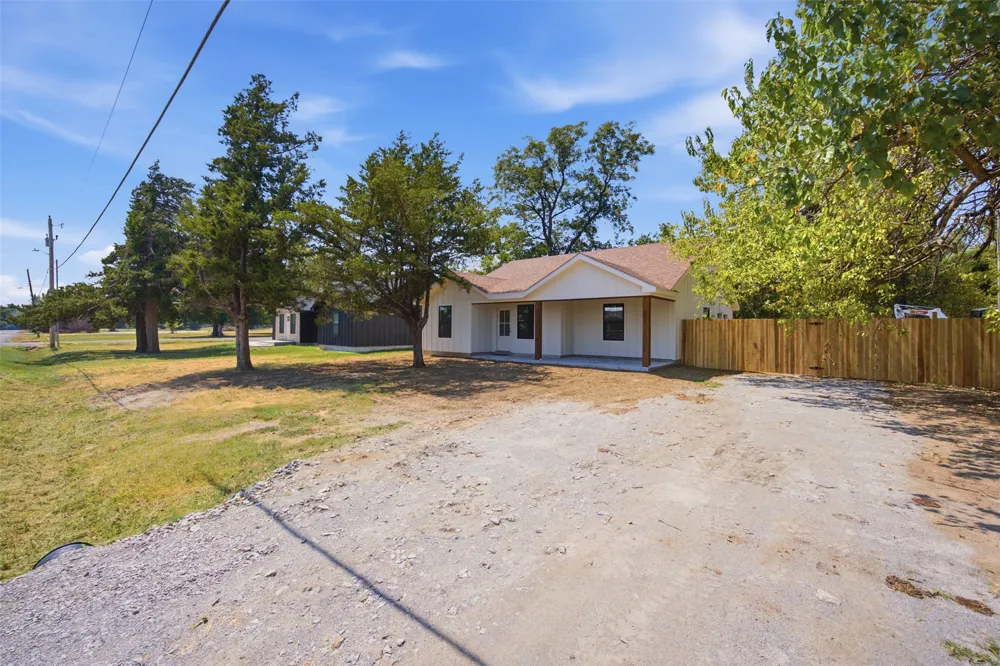 95 SW 6th Krebs, OK 74554