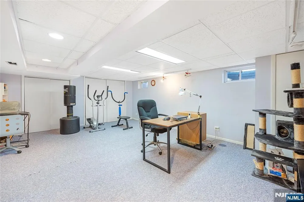 11 Sunset Road Demarest, NJ 07627