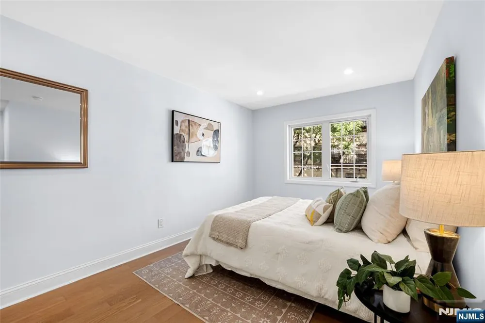419 2nd Street Jersey City, NJ 07302