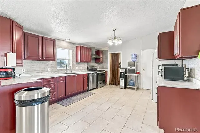 2670 S County Road 193 Byers, CO 80103