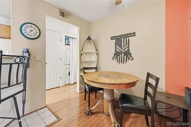 5706 W Asbury Place #202 Lakewood, CO 80227