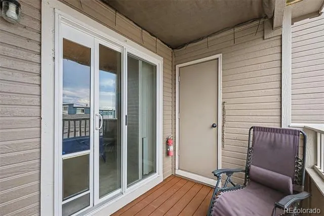 5706 W Asbury Place #202 Lakewood, CO 80227