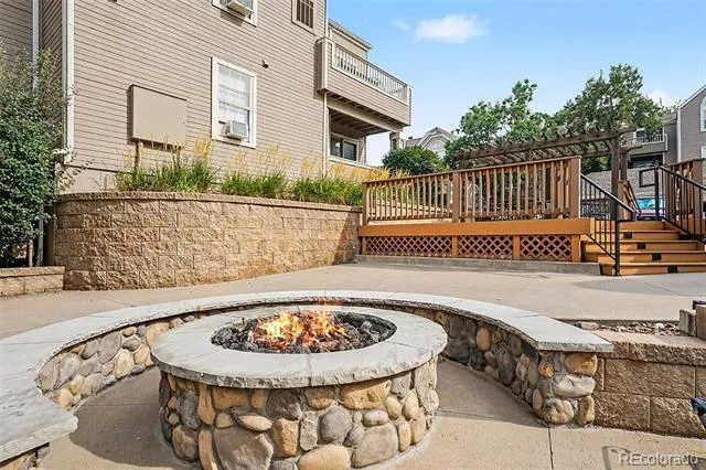 5706 W Asbury Place #202 Lakewood, CO 80227