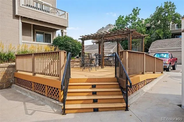 5706 W Asbury Place #202 Lakewood, CO 80227