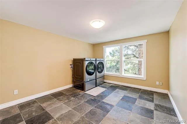 7223 Whitby Court Castle Pines, CO 80108