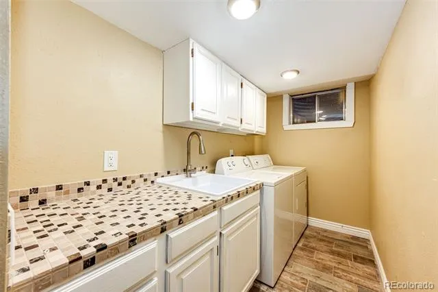 7223 Whitby Court Castle Pines, CO 80108