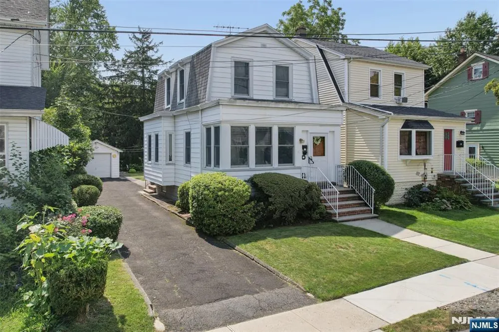 11 Concord Avenue Maplewood, NJ 07040