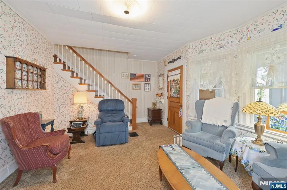 11 Concord Avenue Maplewood, NJ 07040