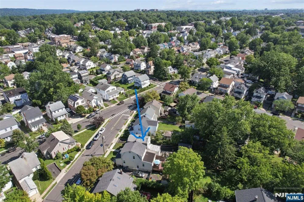 11 Concord Avenue Maplewood, NJ 07040