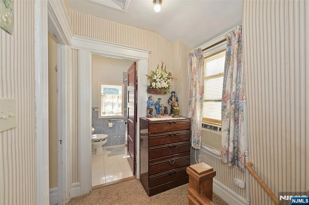 11 Concord Avenue Maplewood, NJ 07040