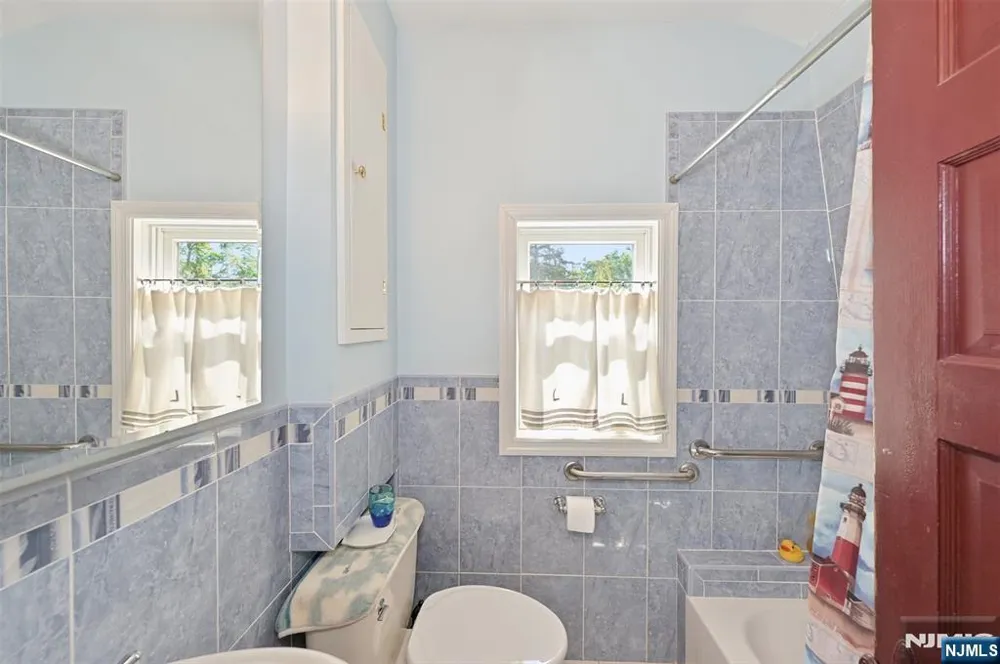 11 Concord Avenue Maplewood, NJ 07040