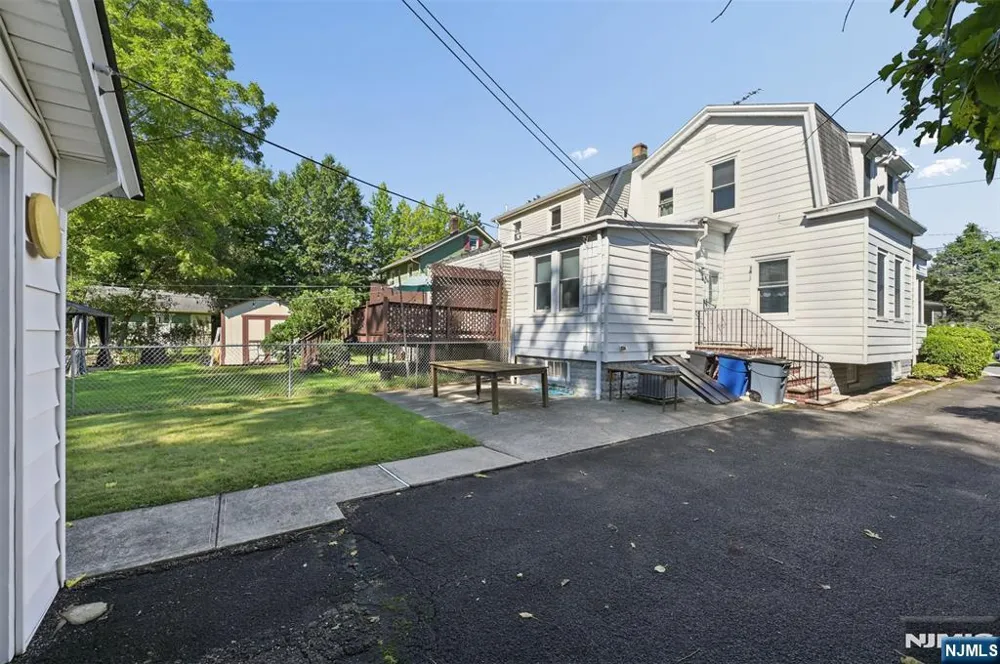11 Concord Avenue Maplewood, NJ 07040