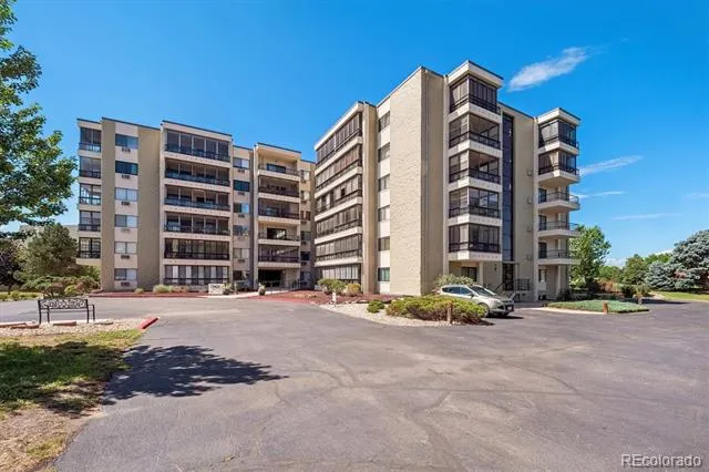 13901 E Marina Drive #102 Aurora, CO 80014