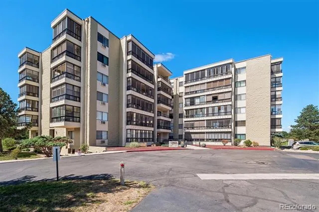 13901 E Marina Drive #102 Aurora, CO 80014