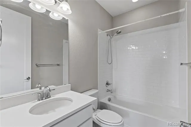 6485 Saddlesmith Street Castle Pines, CO 80108