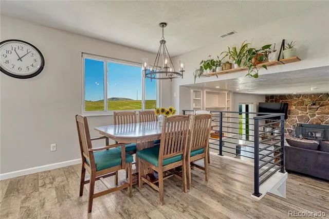 12658 Mesa View Road Larkspur, CO 80118