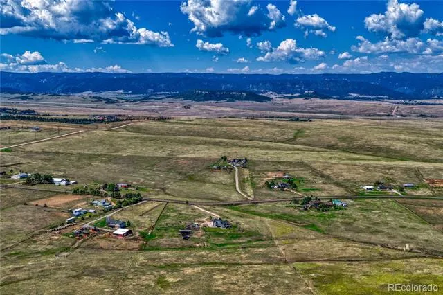 12658 Mesa View Road Larkspur, CO 80118