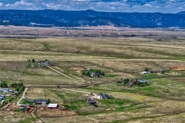 12658 Mesa View Road Larkspur, CO 80118