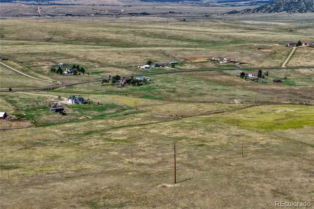 12658 Mesa View Road Larkspur, CO 80118