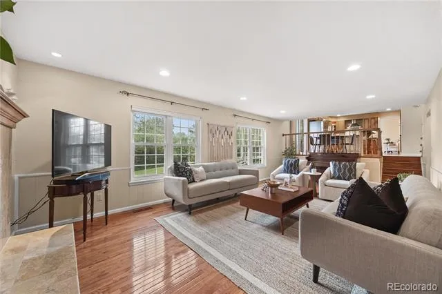 7409 S Newport Way Centennial, CO 80112