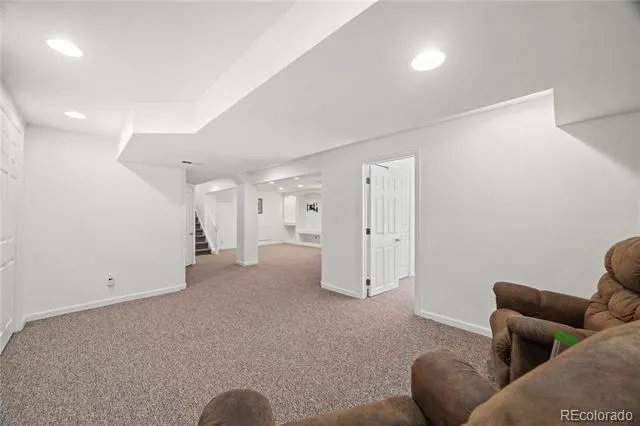 7409 S Newport Way Centennial, CO 80112
