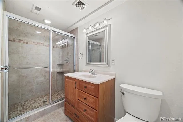 7409 S Newport Way Centennial, CO 80112