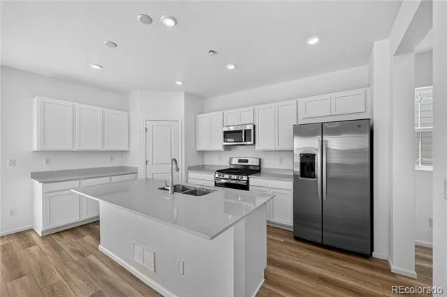 712 96th Avenue Place Greeley, CO 80634