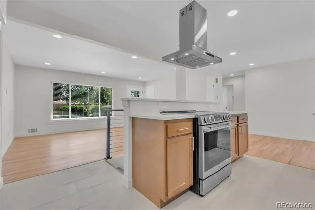 2825 S Yates Street Denver, CO 80236