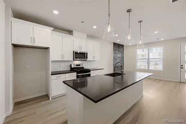 3370 W 87th Avenue Westminster, CO 80031