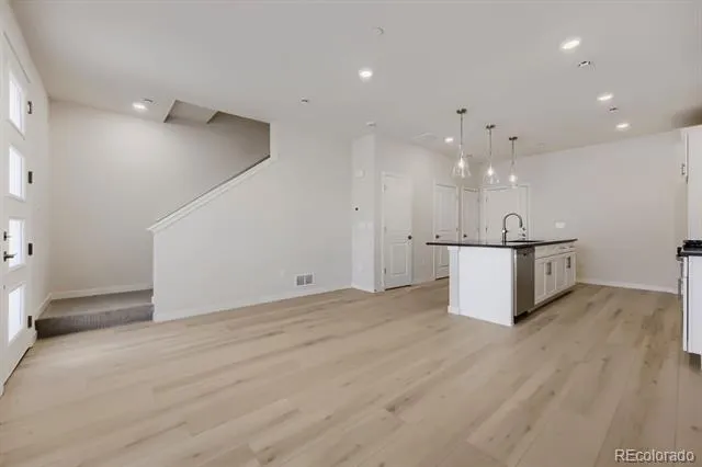 3370 W 87th Avenue Westminster, CO 80031