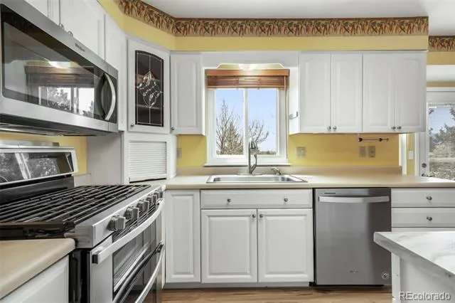 8710 Alpine Valley Drive Colorado Springs, CO 80920
