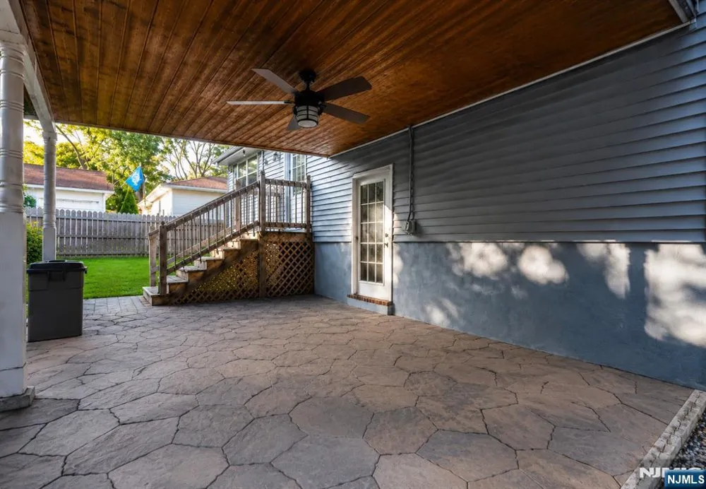 19 W Park Avenue Park Ridge, NJ 07656